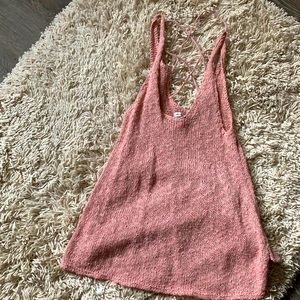 American Eagle pink tank